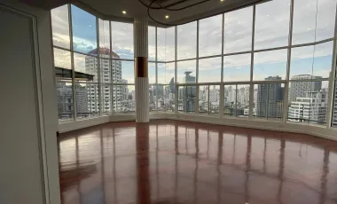 For rent 5 bed condo in Watthana, Bangkok