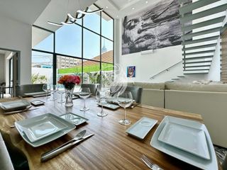 For sale and for rent 6 bed house in Pratumnak, Pattaya