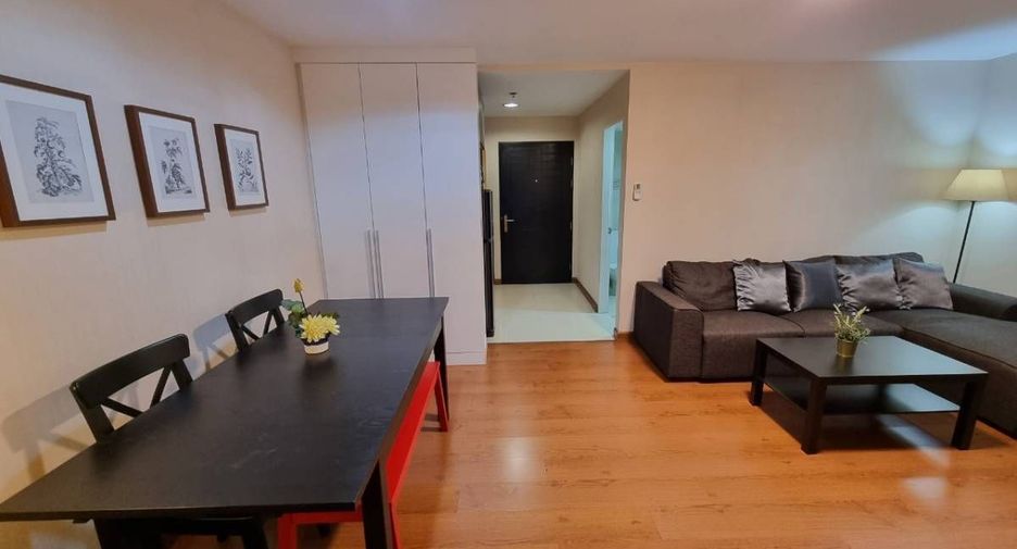 For rent 1 bed condo in Huai Khwang, Bangkok