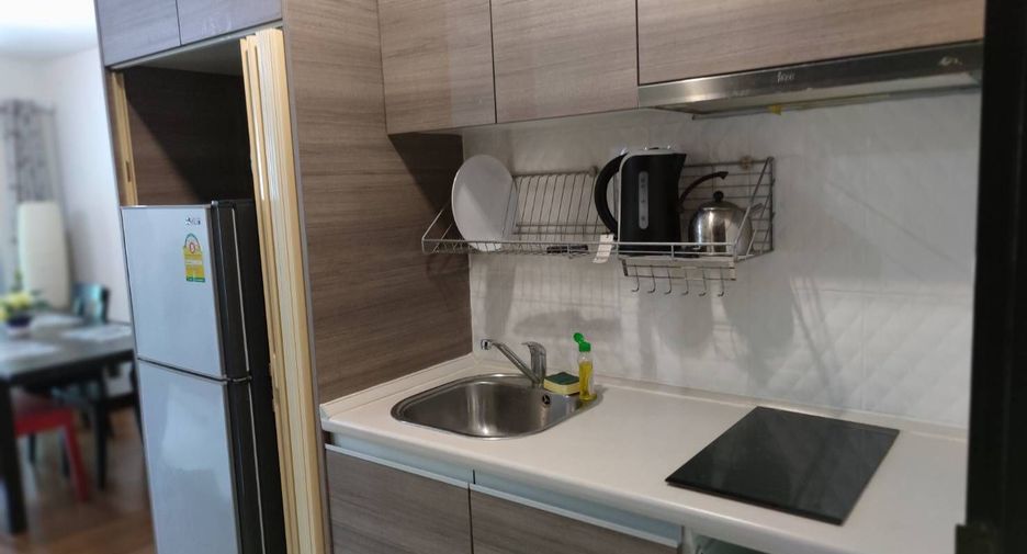 For rent 1 bed condo in Huai Khwang, Bangkok