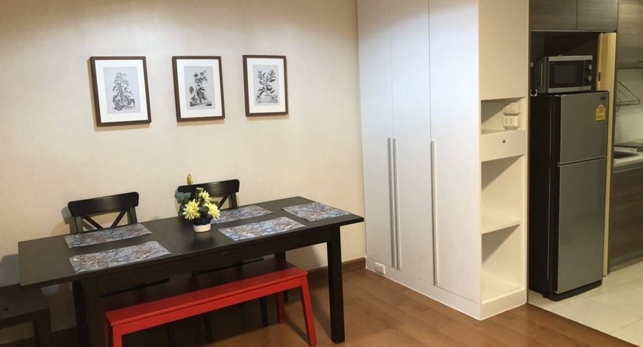 For rent 1 bed condo in Huai Khwang, Bangkok