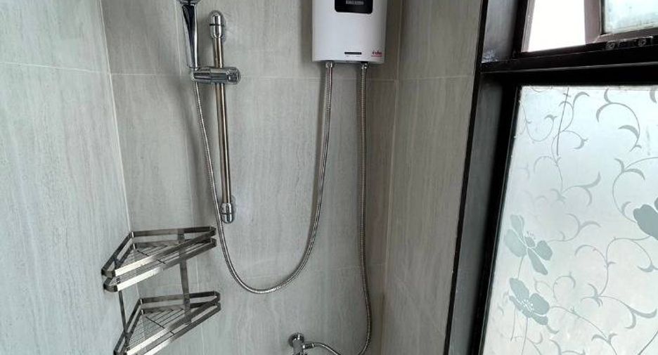 For sale 1 bed condo in Phaya Thai, Bangkok