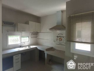 For sale 3 Beds house in Bang Khun Thian, Bangkok