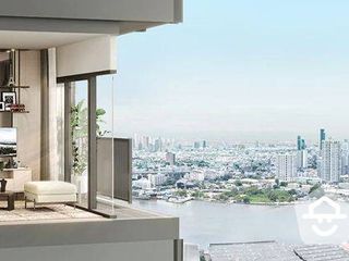 For sale 2 bed condo in Thon Buri, Bangkok
