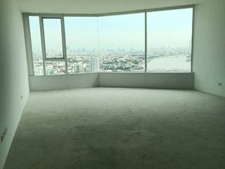 For sale 2 bed condo in Dusit, Bangkok