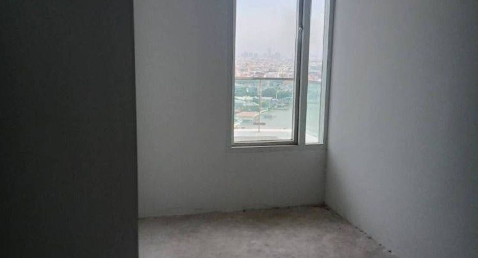 For sale 3 bed condo in Dusit, Bangkok