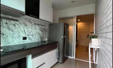 For sale 1 bed condo in Huai Khwang, Bangkok