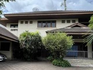 For sale 6 bed house in Mueang Chon Buri, Chonburi