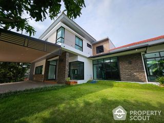 For sale 4 Beds house in Bang Khun Thian, Bangkok
