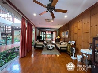 For sale 5 bed house in Bang Phli, Samut Prakan