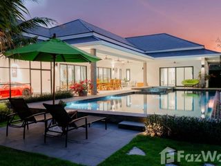 For sale 4 Beds villa in Cha Am, Phetchaburi
