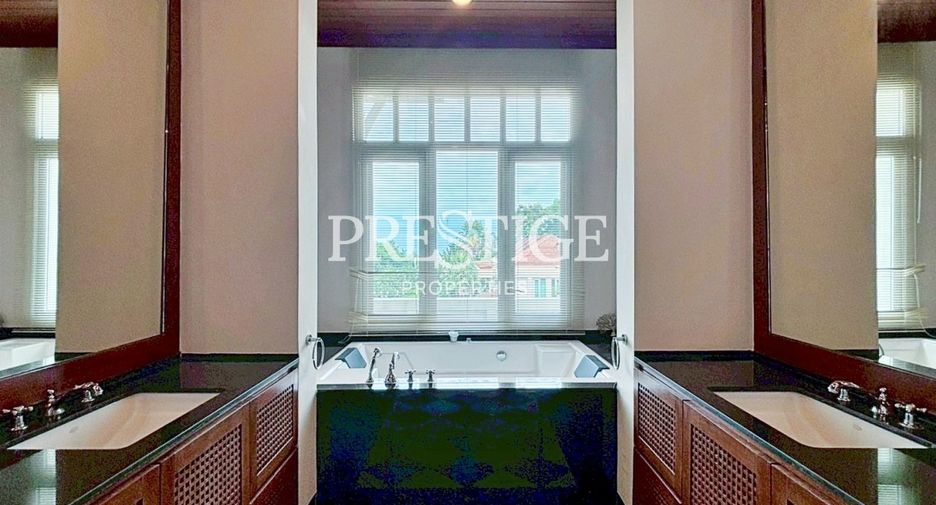 Haus zur Miete mit 4 Zimmer in Bang Lamung, Chonburi