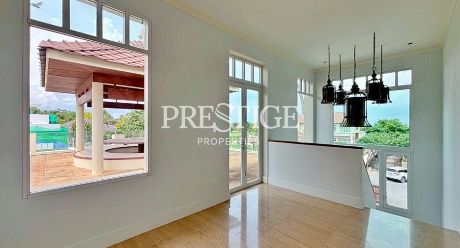 Haus zur Miete mit 4 Zimmer in Bang Lamung, Chonburi