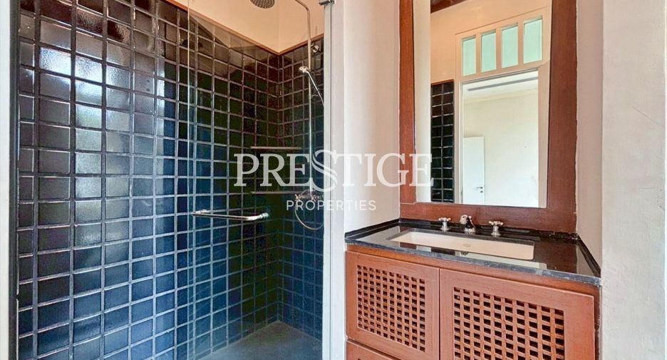 Haus zur Miete mit 4 Zimmer in Bang Lamung, Chonburi