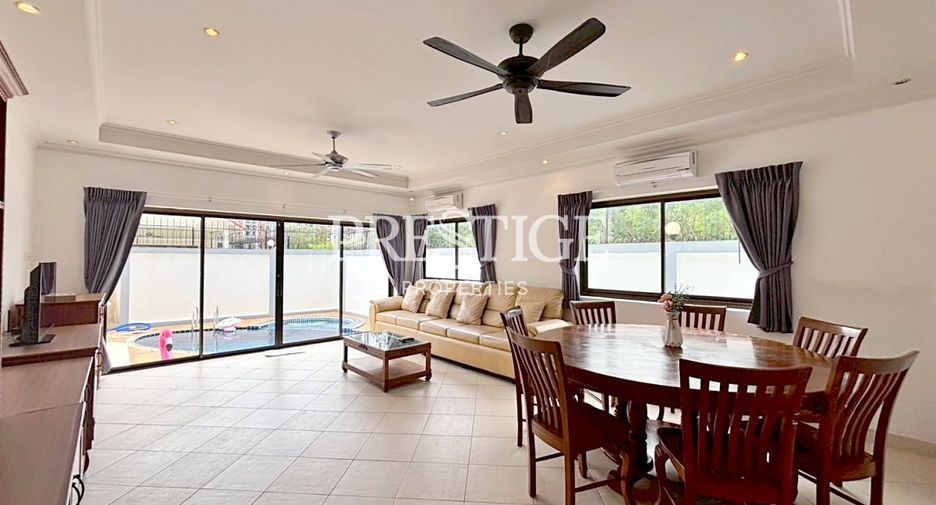À vendre 3 chambres maison à Jomtien, Pattaya