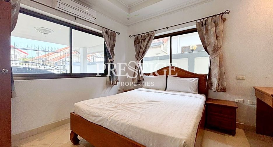 À vendre 3 chambres maison à Jomtien, Pattaya