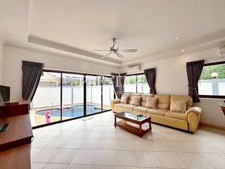 For rent and for sale 3 bed house in Bang Lamung, Chonburi