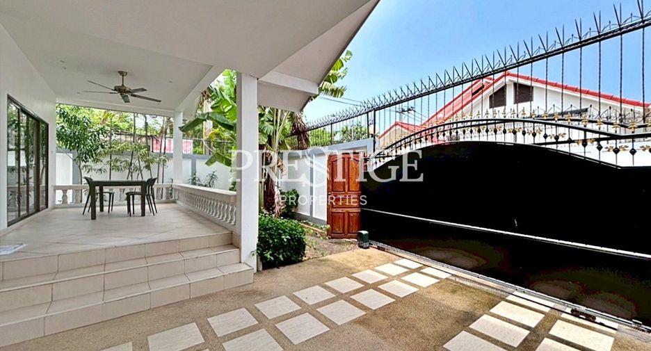 À vendre 3 chambres maison à Jomtien, Pattaya