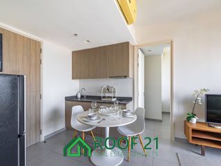 For sale 2 bed condo in Pratumnak, Pattaya