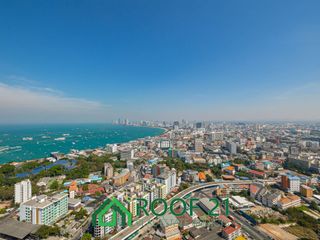 For sale 2 bed condo in Pratumnak, Pattaya