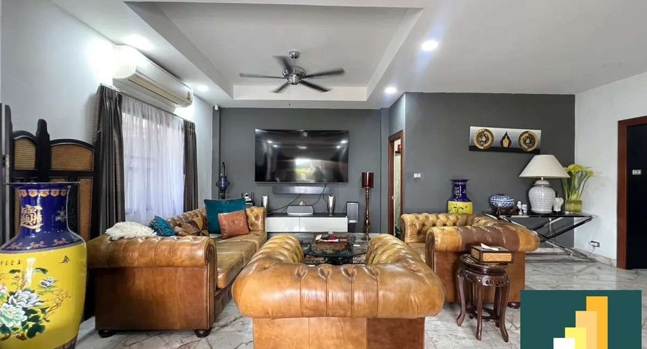 À vendre 3 chambres maison à Bang Lamung, Chonburi