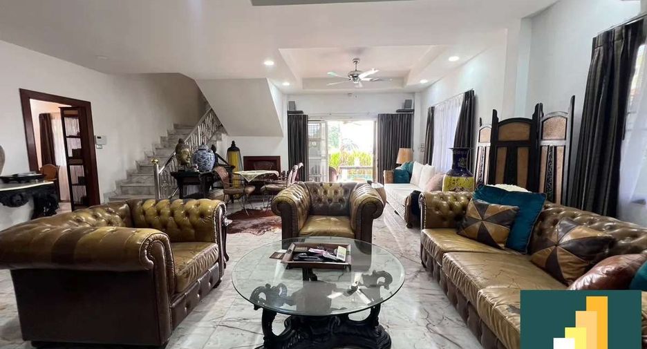 À vendre 3 chambres maison à Bang Lamung, Chonburi