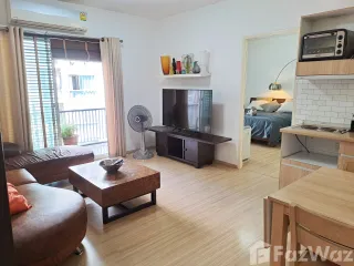 For sale 2 bed condo in Huai Khwang, Bangkok