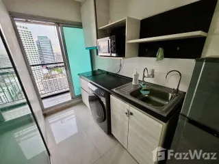 For rent 2 bed condo in Huai Khwang, Bangkok