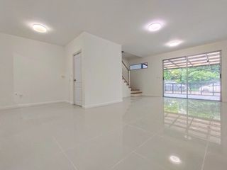 For sale 3 bed townhouse in Don Mueang, Bangkok