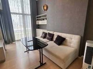 For sale 1 bed condo in Ratchathewi, Bangkok
