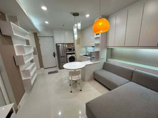 For sale 2 bed condo in Ratchathewi, Bangkok