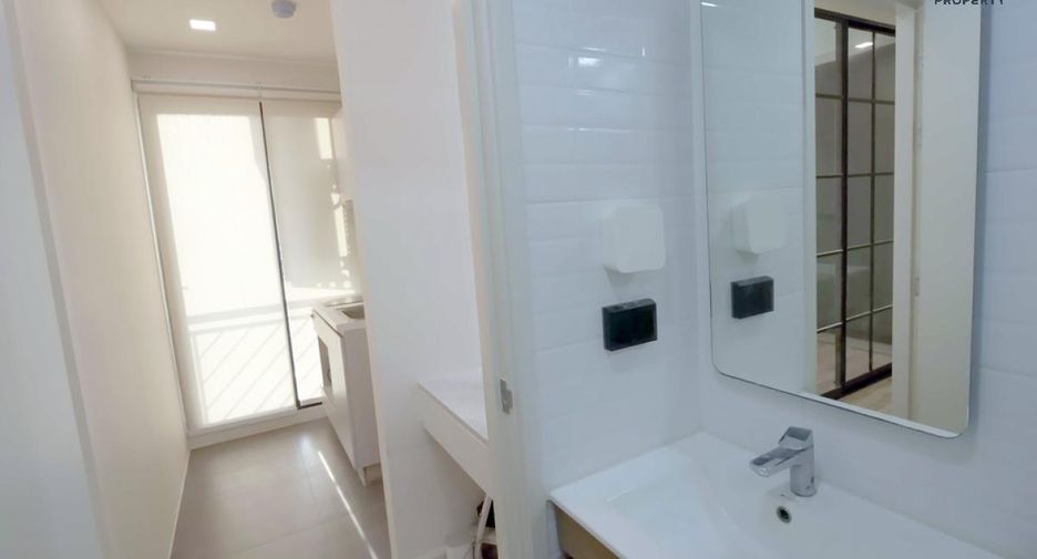 For sale 1 bed condo in Huai Khwang, Bangkok