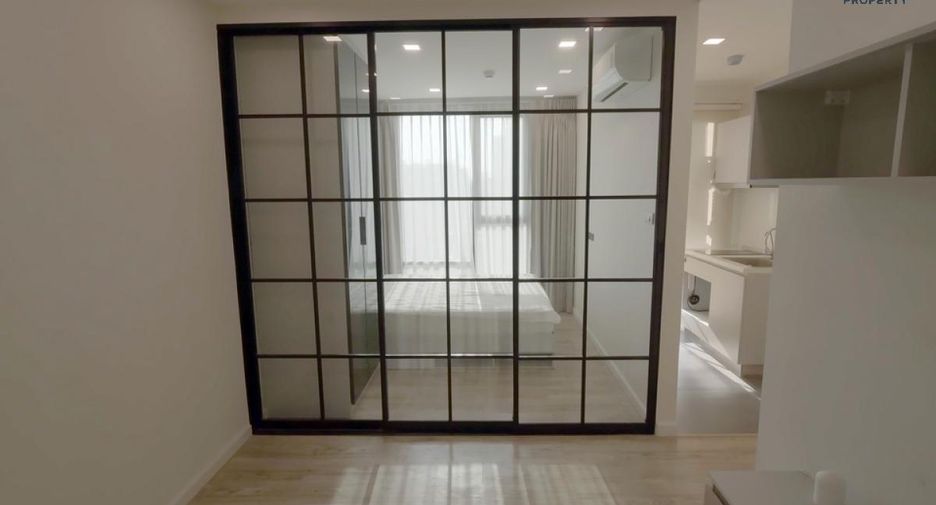 For sale 1 bed condo in Huai Khwang, Bangkok