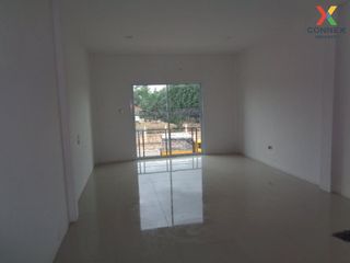 For sale 4 Beds retail Space in Mueang Surat Thani, Surat Thani