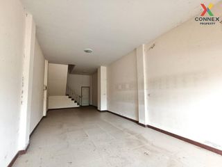 For sale 2 bed retail Space in Tha Yang, Phetchaburi