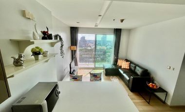 Wohnung zur Miete mit 2 Zimmer in Khlong Toei, Bangkok