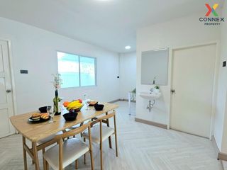 For rent 4 bed townhouse in Mueang Nonthaburi, Nonthaburi
