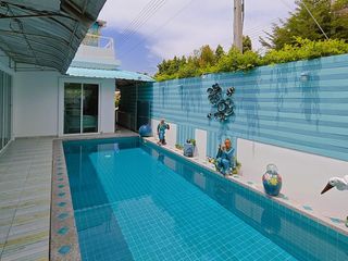 For sale 2 bed villa in Hua Hin, Prachuap Khiri Khan