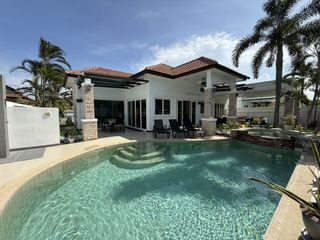 For rent 4 bed villa in Hua Hin, Prachuap Khiri Khan
