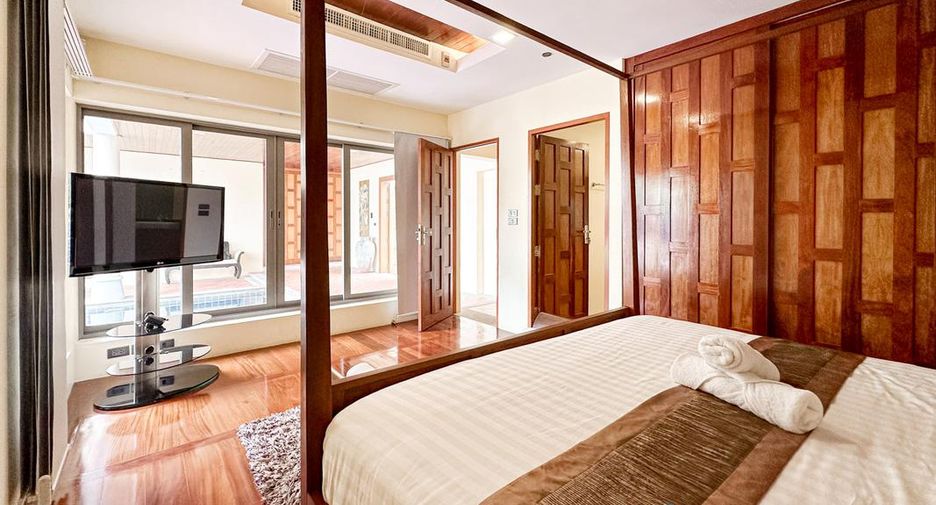 For sale 4 bedrooms villa in Bang Saray, Pattaya