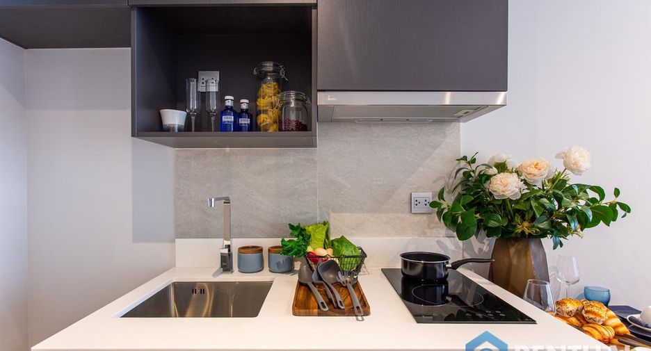 Condo en venta de estudio en Pratumnak, Pattaya
