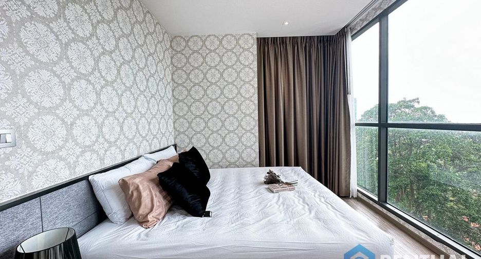 For sale 2 bedrooms condo in Pratumnak, Pattaya