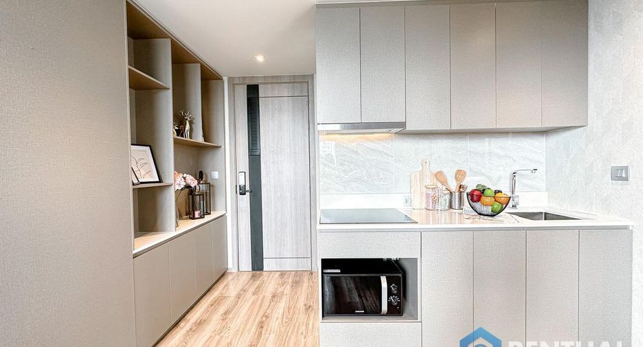 For sale 2 bedrooms condo in Pratumnak, Pattaya