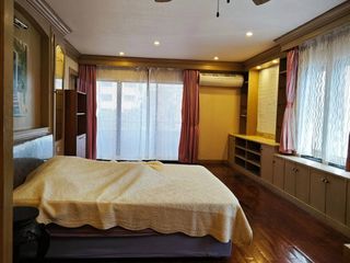 For rent 2 bed condo in Phaya Thai, Bangkok
