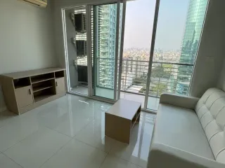 For sale 2 bed condo in Ratchathewi, Bangkok