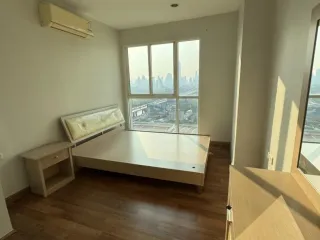 For sale 2 bed condo in Ratchathewi, Bangkok