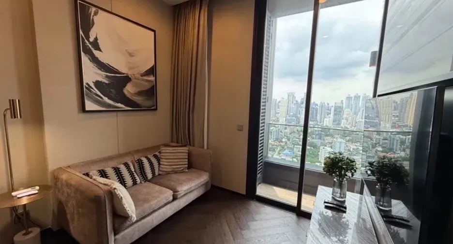 For rent 1 bed condo in Khlong Toei, Bangkok