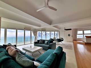 For sale 2 ベッドルーム condo in Bang Lamung, Chonburi