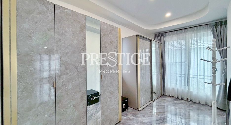 Casa en venta de 4 habitaciones en Bang Lamung, Chonburi