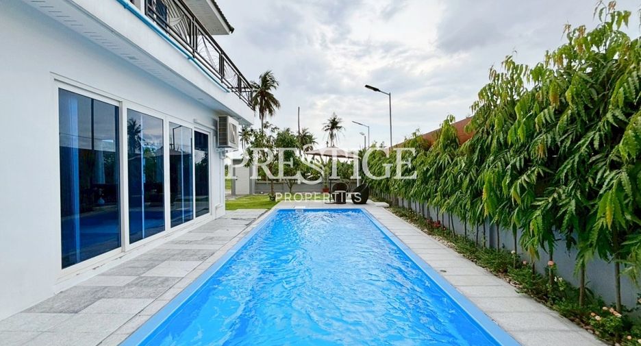 Casa en venta de 4 habitaciones en Bang Lamung, Chonburi